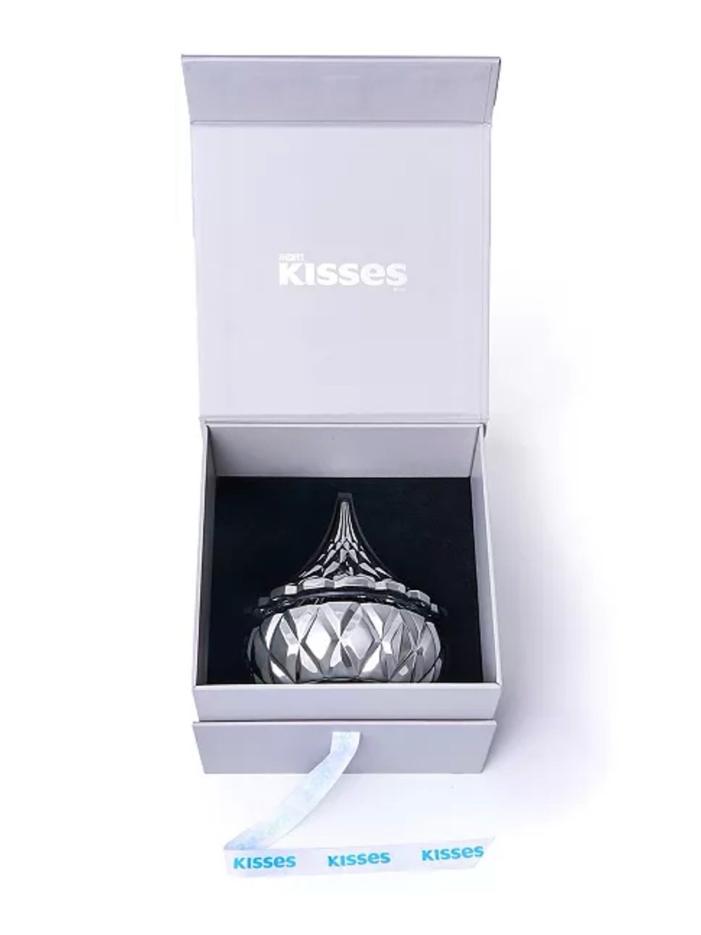 Kiss Silver Faceted Decorative Trinket Box with Pointed Lid. NWT.